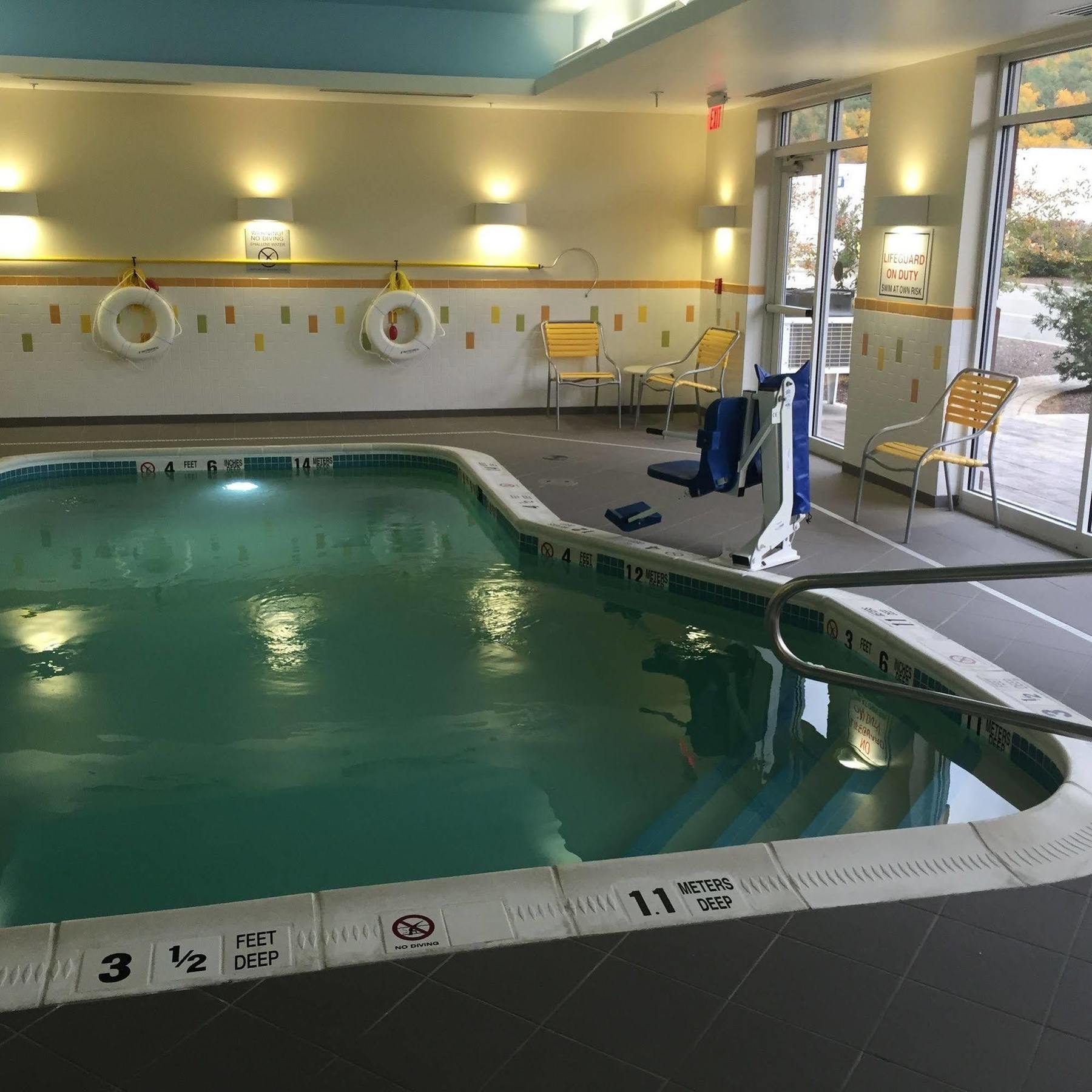 Fairfield Inn & Suites By Marriott Utica Buitenkant foto