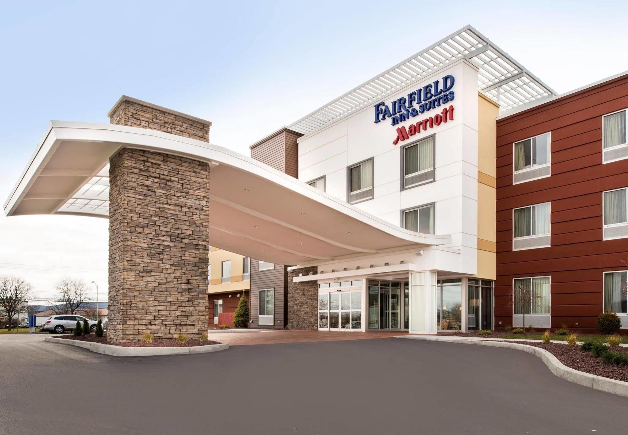 Fairfield Inn & Suites By Marriott Utica Buitenkant foto